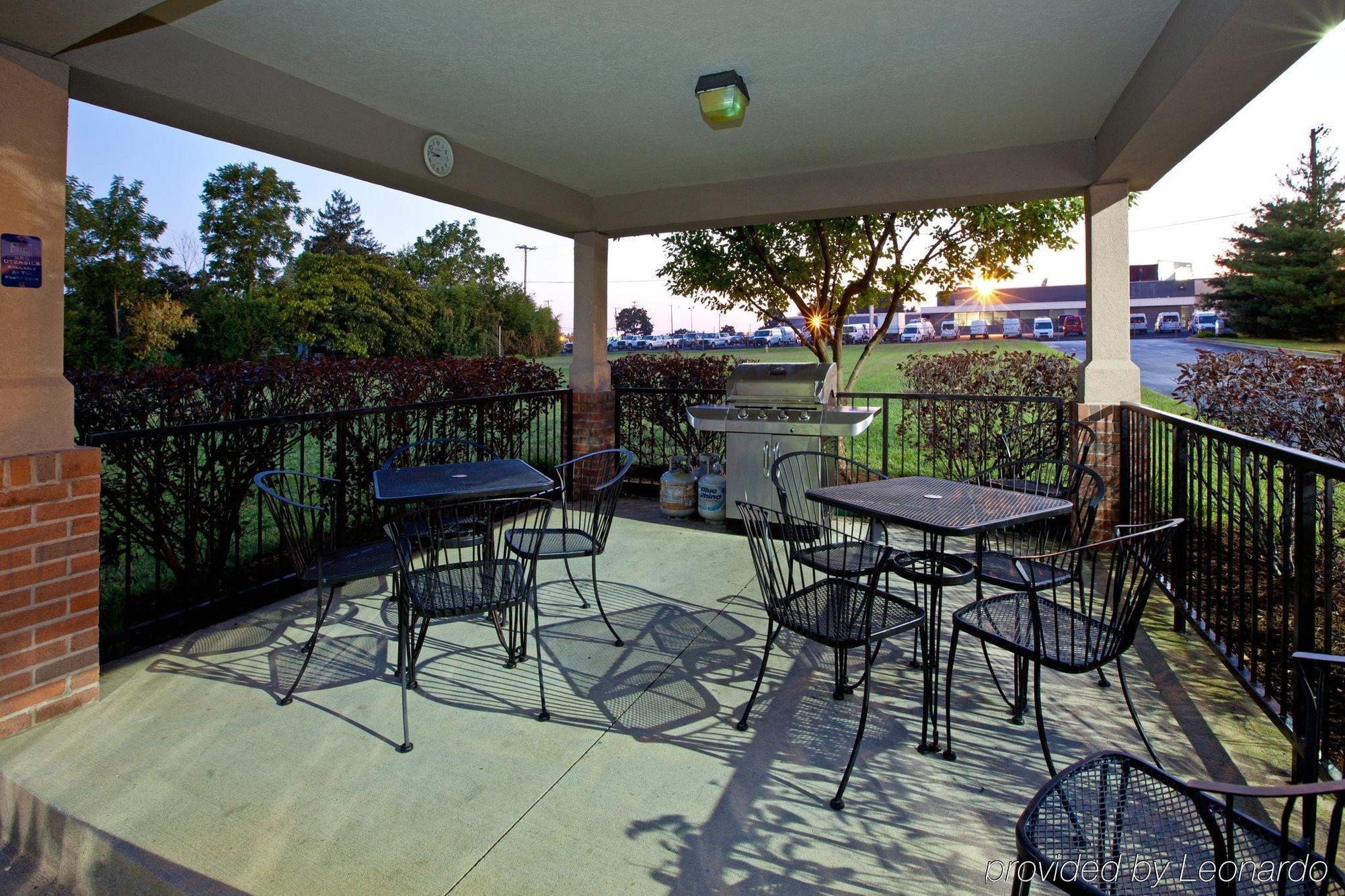 Candlewood Suites Louisville Airport By Ihg Exterior photo